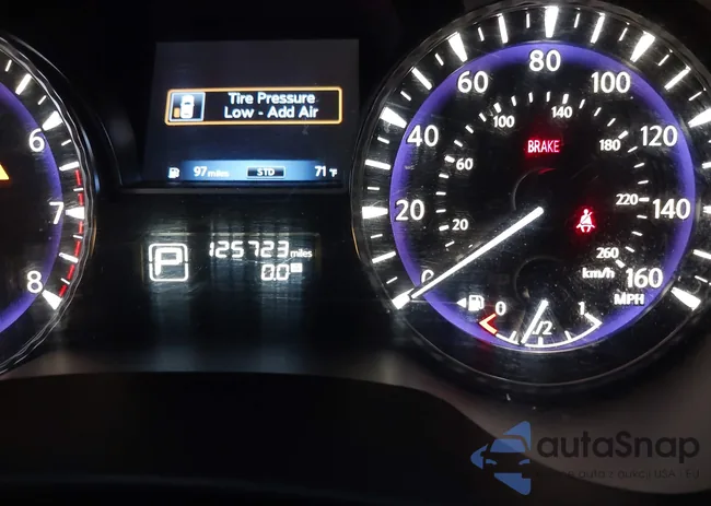 5N1AL0MN7EC555322: 42371584