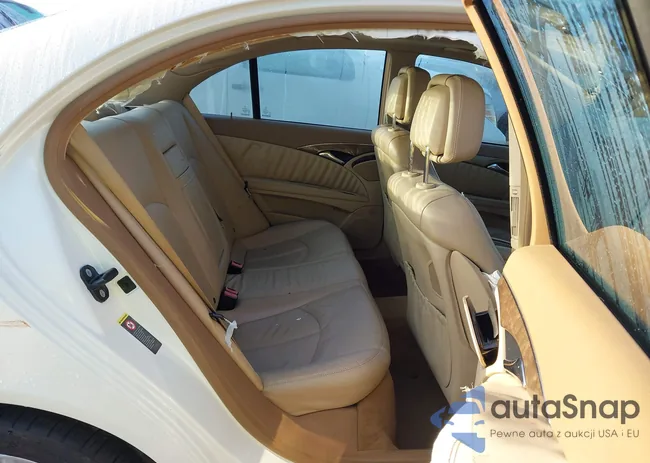 WDBUF72X67B029955: 42371609