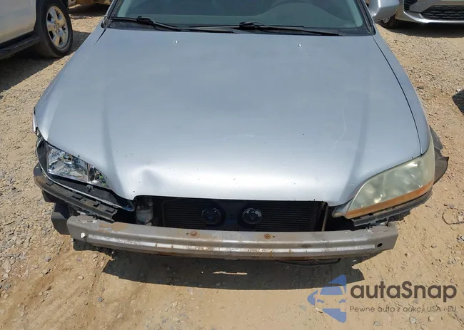 1HGCG31581A025438: 42371624