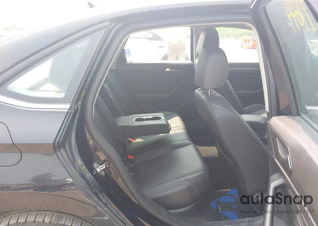 3VWEB7BU9LM023817: 42371694