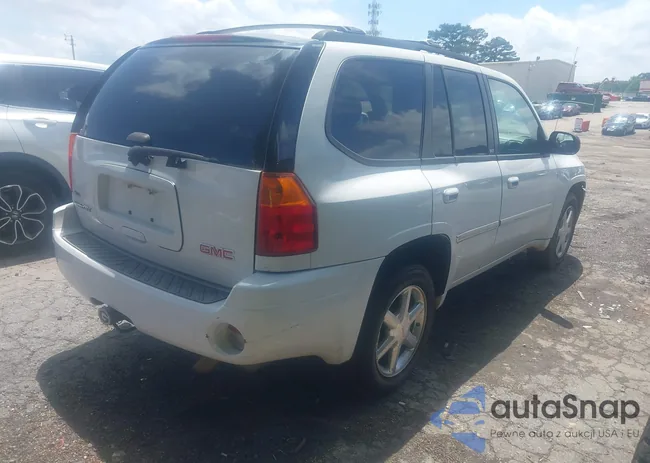 1GKDT13SX82177669: 42370752