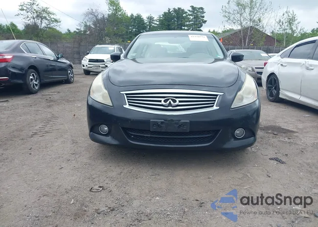 JN1CV6AR2BM352400: 42370772