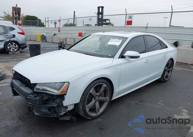 WAUD2AFD5EN003205: 42370835