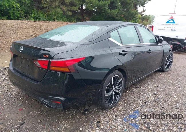 1N4BL4CV4RN416251: 42370836