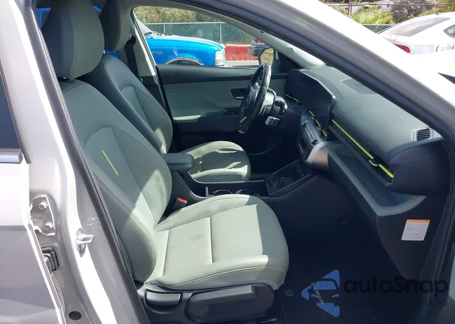 KM8HE3A69RU005482: 42370879