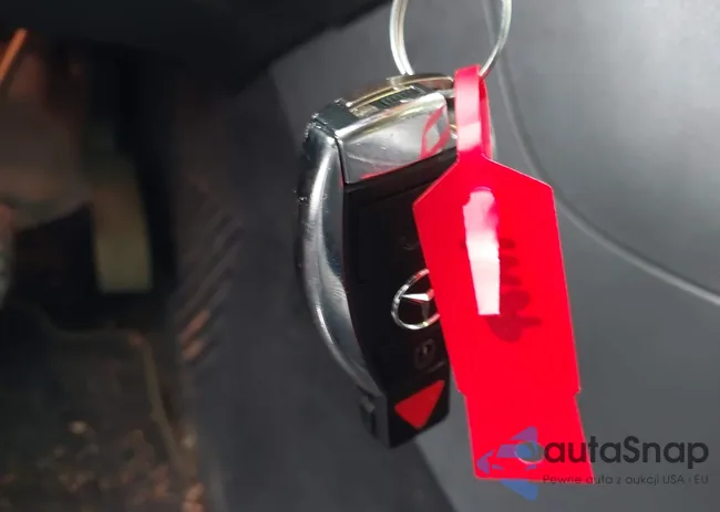 WDDVP9AB0EJ003106: 42370916