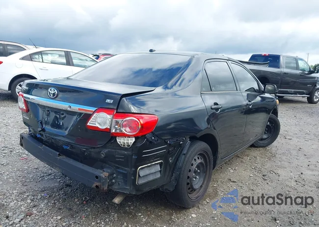 2T1BU4EE2DC010453: 42371070