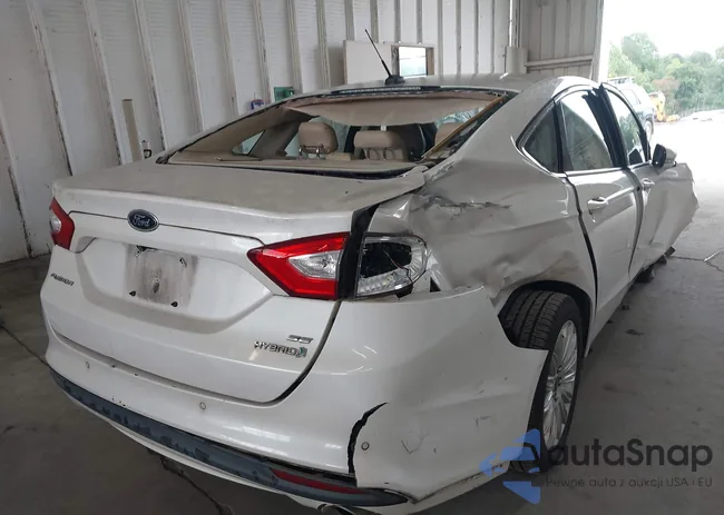 3FA6P0LU8DR357054: 42372168