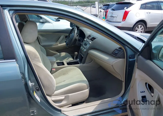 4T1BE46K99U913240: 42372266