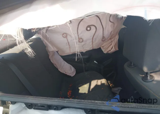 1G1BC5SM1J7111610: 42372270