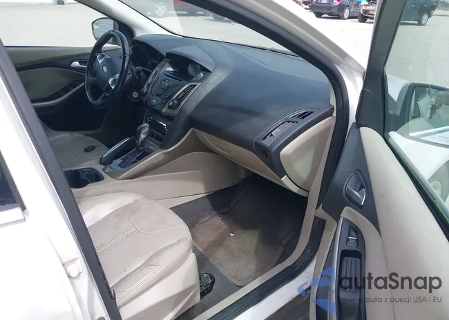 1FAHP3M27CL353002: 42372404