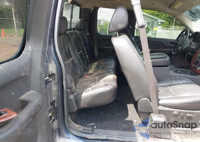 2GCEK190171546488: 42372406