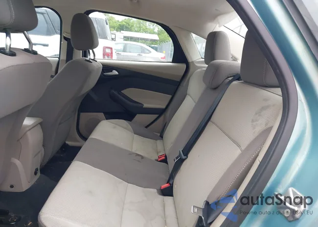 1FAHP3F2XCL261363: 42372433