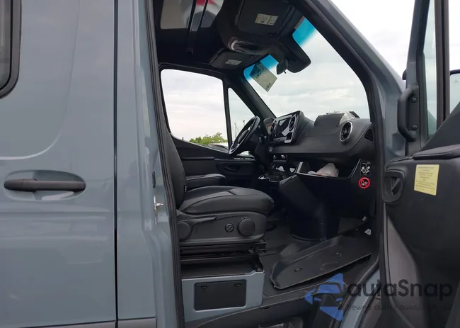 W1W4EBVY7MP424550: 42372466