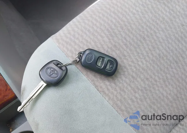 JTDBR32E360084428: 42372468