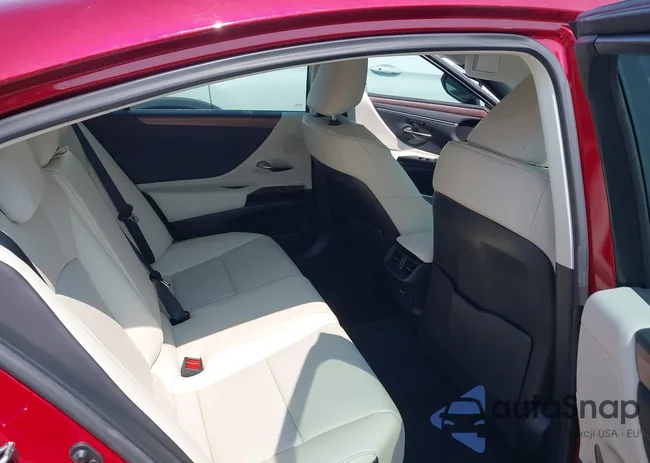 58ADZ1B11SU197148: 42372516