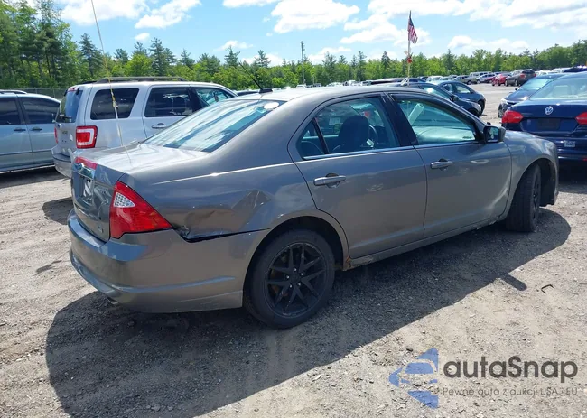 3FAHP0JG5AR331335: 42372565