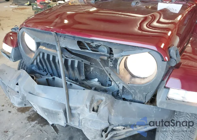 1C4HJXDN0MW577869: 42372576