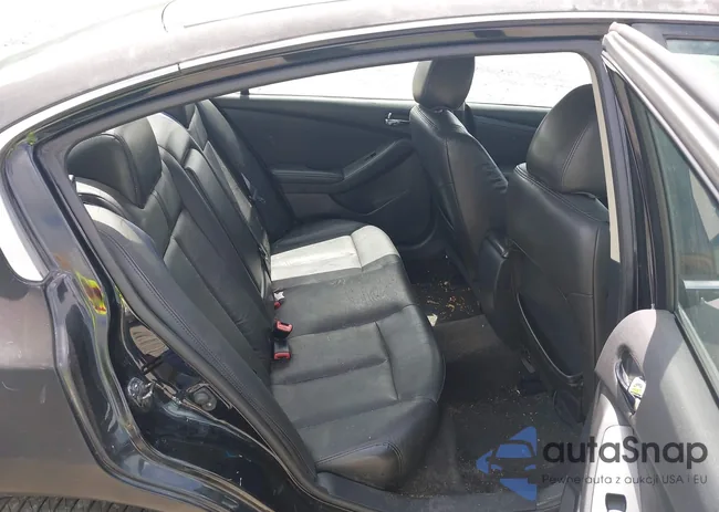 1N4AL21E19N451784: 42371729