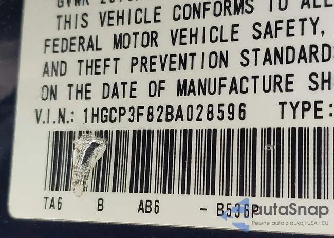 1HGCP3F82BA028596: 42371882