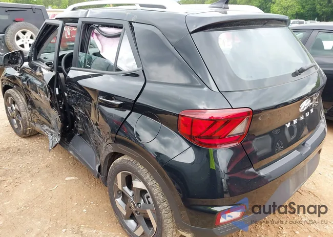 KMHRC8A32MU117899: 42371955