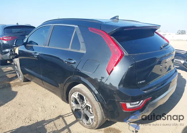 KNDCT3LE5P5094001: 42373182