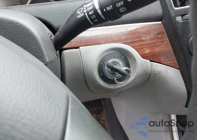 KM8NU13C48U073443: 42373199