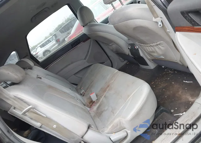 KM8NU13C48U073443: 42373199