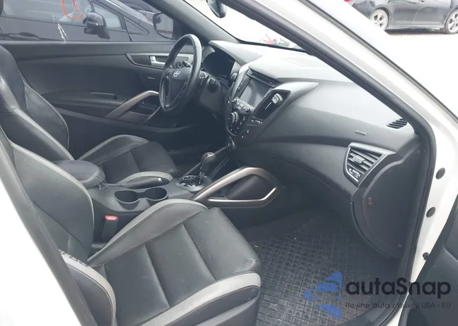 KMHTC6AEXGU268764: 42373304