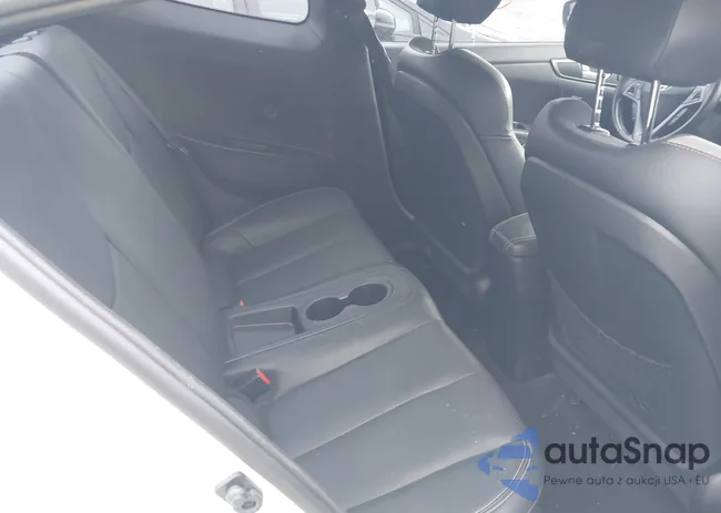 KMHTC6AEXGU268764: 42373304