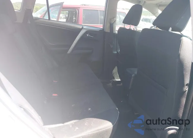 2T3RFREV2GW415227: 42373502