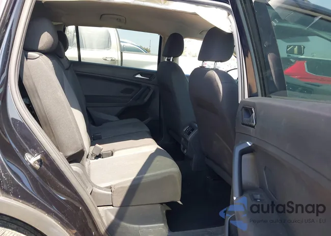 3VV1B7AX7JM092033: 42373619