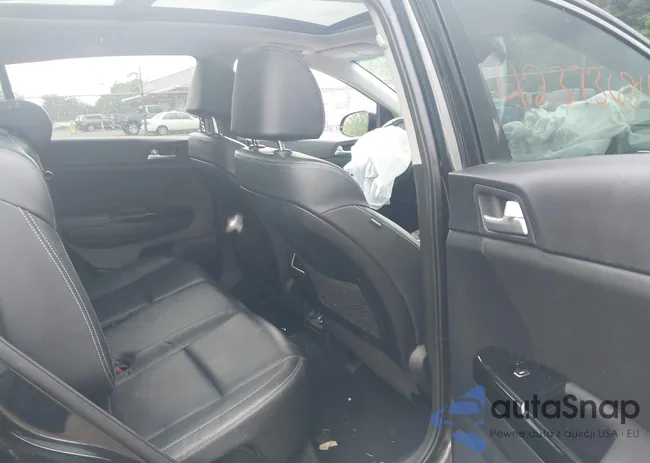 KNDPNCAC5M7848673: 42373684