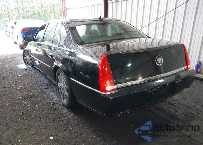 1G6KD57Y47U156182: 42373694