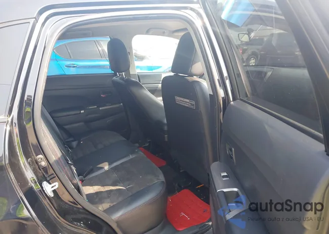 JA4AP3AW8JU024233: 42372765