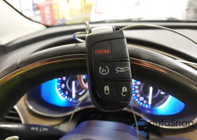 1C3CCCEG7FN530302: 42373003