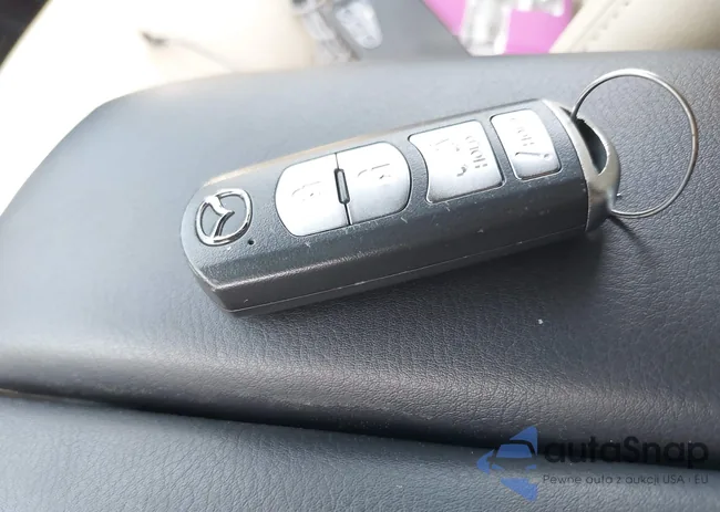 JM3TCBDY6K0329361: 42373045