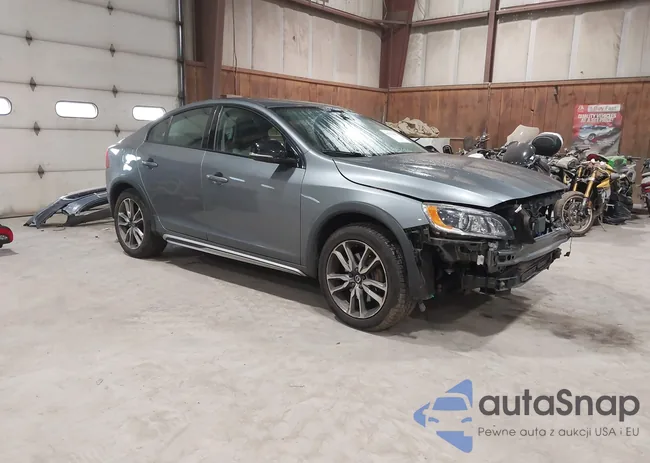 YV440MUM1J2006527: 42373051