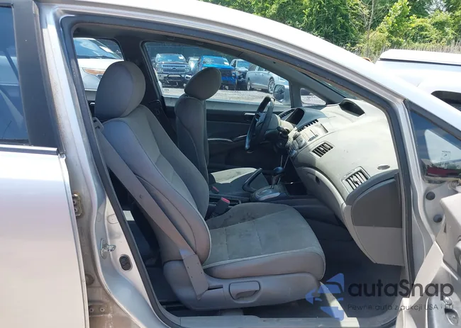 1HGFA16527L094828: 42373097