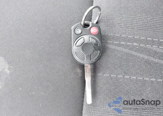 1FADP3F22GL395496: 42374367