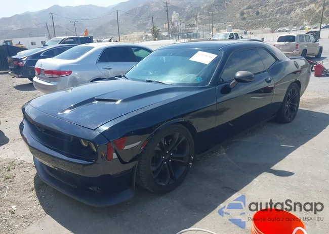 2C3CDZBTXFH720928: 42374656