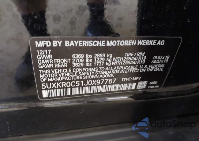 5UXKR0C51J0X97767: 42373824