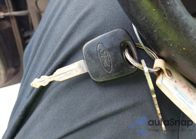 1FTRX18LX3NA60687: 42373902