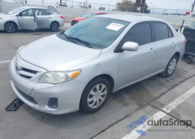 2T1BU4EE9BC742074: 42373992