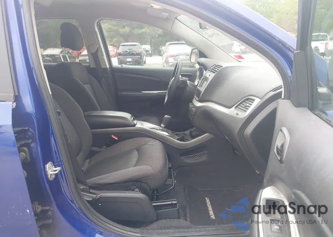 3C4PDDBG7CT285677: 42374030