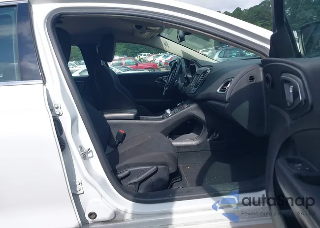 1C3CCCAB3GN131981: 42375357