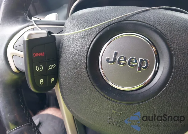 1C4RJFJT6FC785230: 42375513