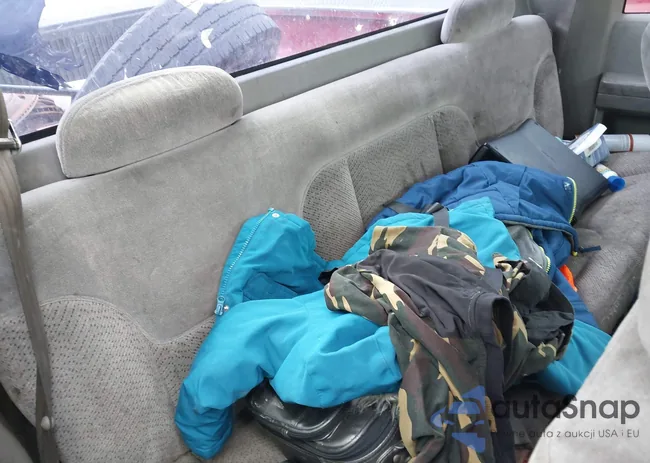 2GCEC19R5V1164327: 42375554