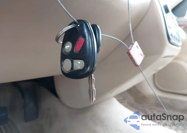 1G6KD54Y04U215146: 42374717