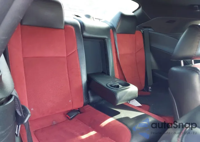 2C3CDZAG4JH202620: 42374734